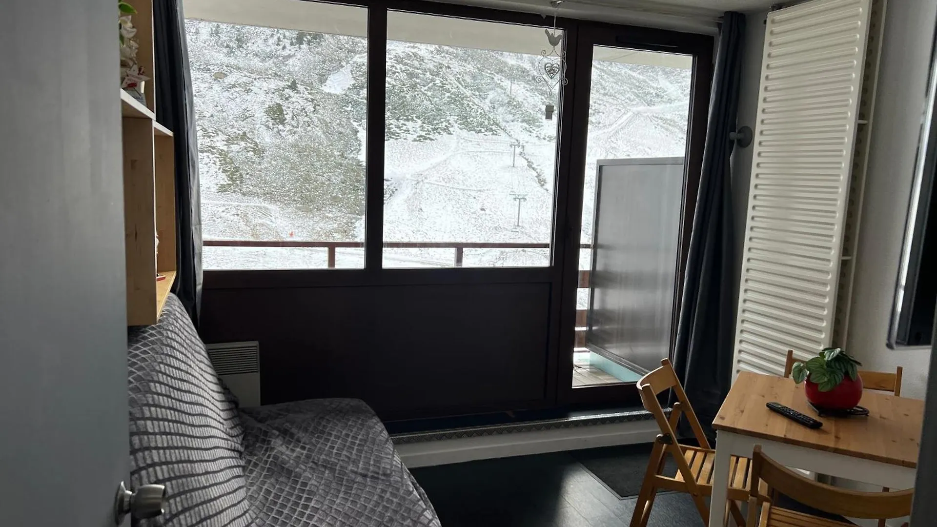 아파트 Studio 4 Personnes Residence Le Montana Au Pied Des Pistes Balcon Plein Sud 라몽지